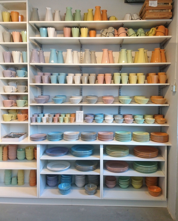 Keramik i butiken på Gotland.